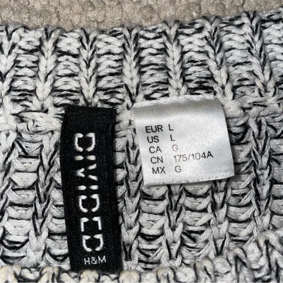 Knit Crewneck - Picture 2 of 3